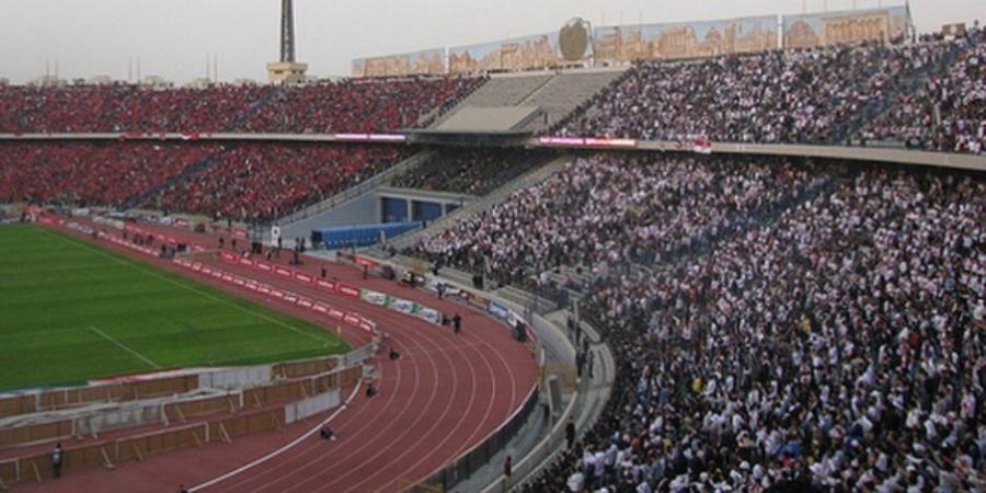 اتصالات بين اتحاد الكرة ووزارة الرياضة بسبب استاد القاهرة واتجاه لغلقه 10 أيام