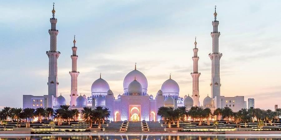 مركز جامع الشيخ زايد الكبير في أبوظبي يستقبل 4.3 مليون ضيف خلال النّصف الأول