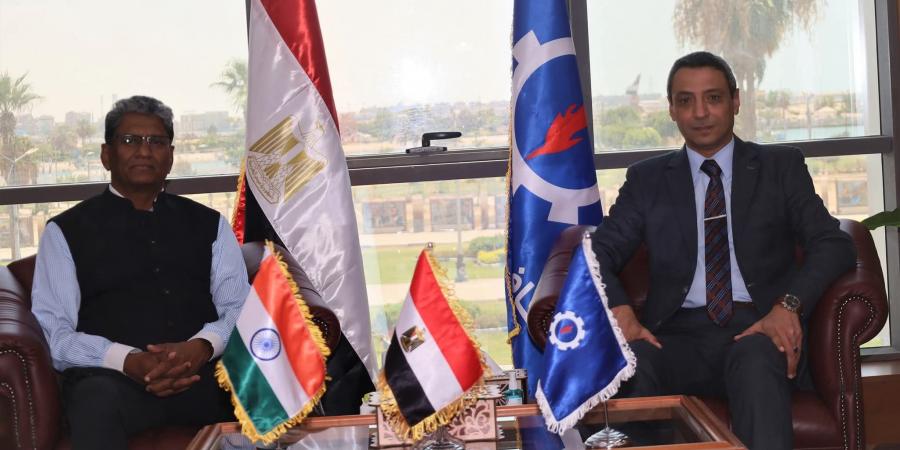 محافظ السويس يستقبل سفير دولة الهند بالقاهرة 