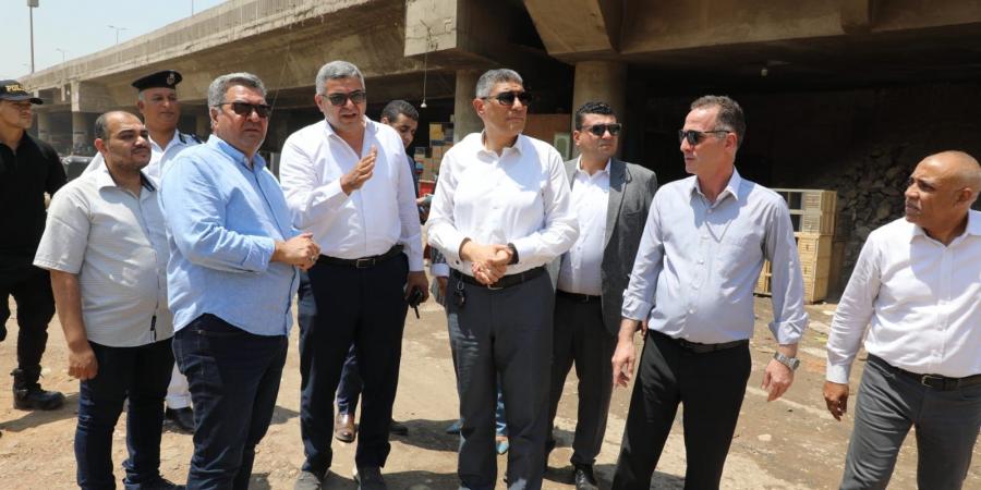 "النجار"يتفقدحالة النظافةبأحياء الطالبيةوالعمرانيةوالهرم والعجوزة