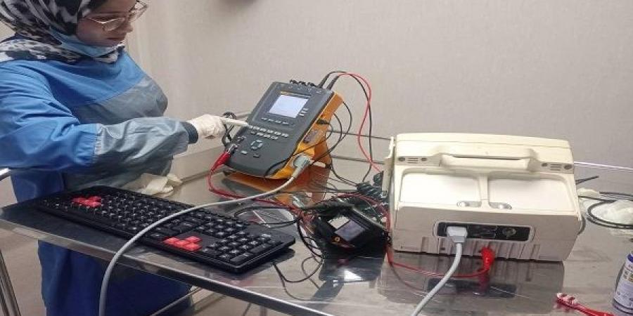اصدار 20 شهادة معايرة للأجهزة الطبية بمستشفى الكبد والجهاز الهضمي