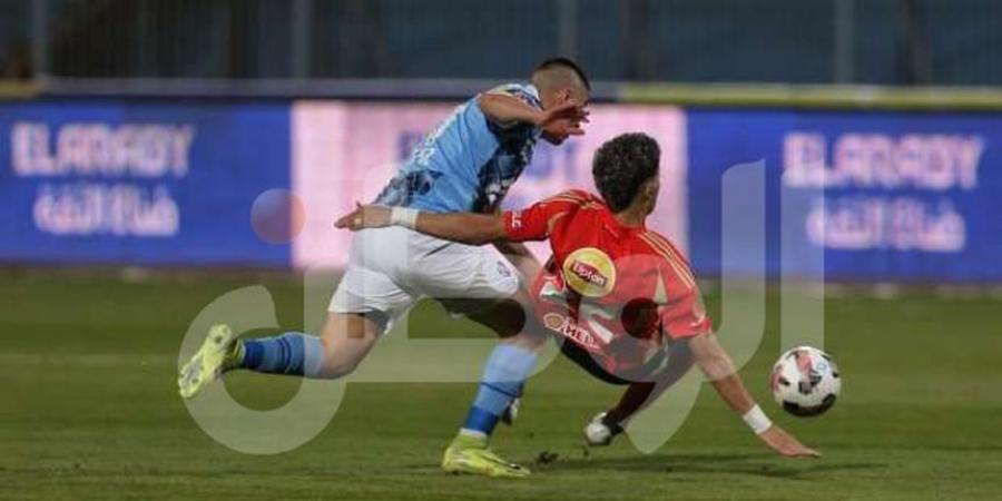 مايفوتكش| قرار جديد بشأن مباراة الأهلي وبيراميدز.. ومصير نجم الزمالك