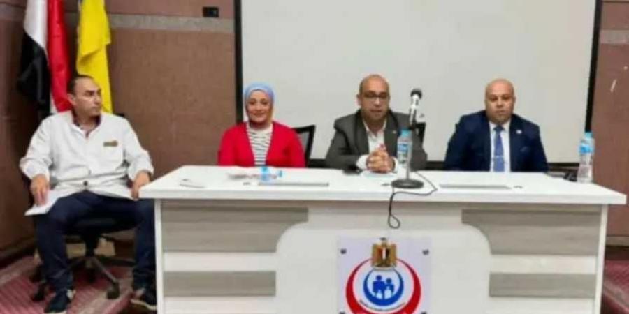 وكيل صحة الإسكندرية يناقش تطوير الخدمات الطبية ورفع كفاءة الأداء بالمستشفيات