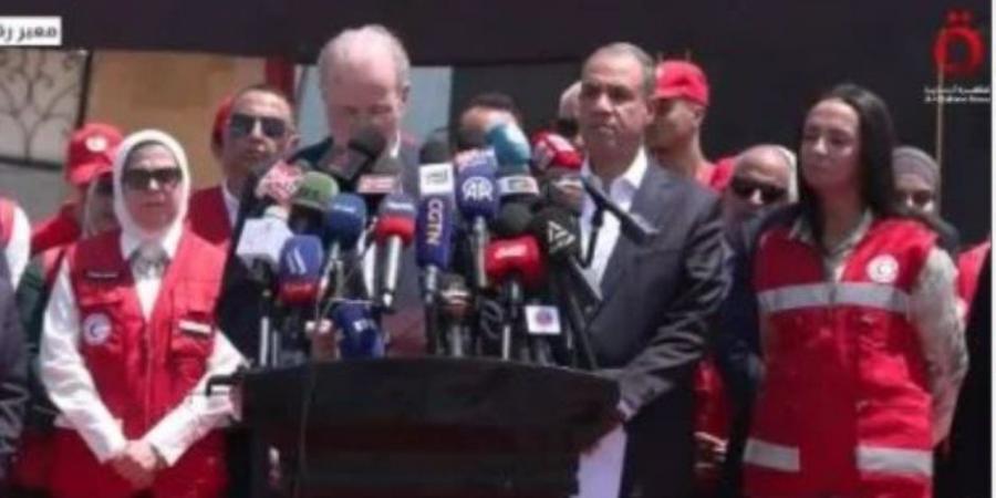 رئيس الوزراء الفلسطينى من أمام معبر رفح: "شكرا لقيادة وشعب مصر على دعمنا"
