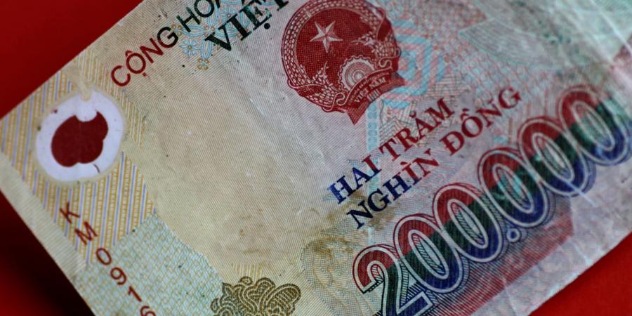 فيتنام تستثمر نحو 48 مليار دولار في مشروعات لتحفيز النمو