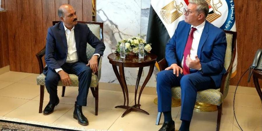 وزير البترول: تنفيذ مسح جيولوجى لتحديد أفضل المكامن لمختلف المعادن