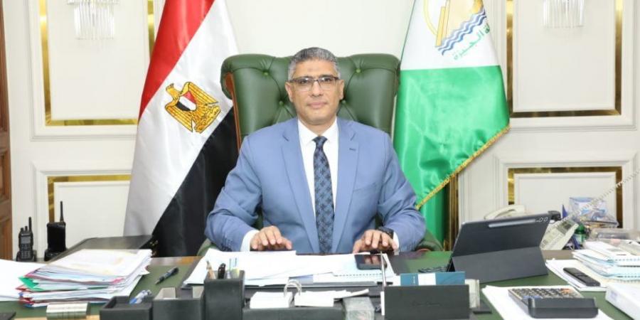 «مخالفات البناء».. كلمة السر وراء مجازاة مسؤولين بحي الهرم (التفاصيل)