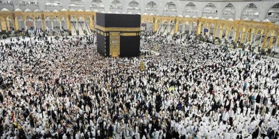 السعودية تطلق خدمة "نسك عمرة" لتأشيرات العمرة وحجز الخدمات إلكترونيًا