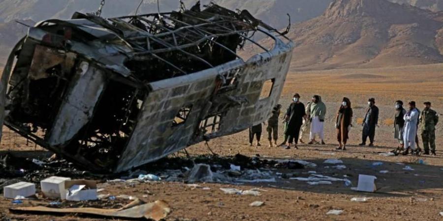 ارتفاع ضحايا تحطم حافلة في أفغانستان إلى 79 قتيلاً بينهم 17 طفلاً
