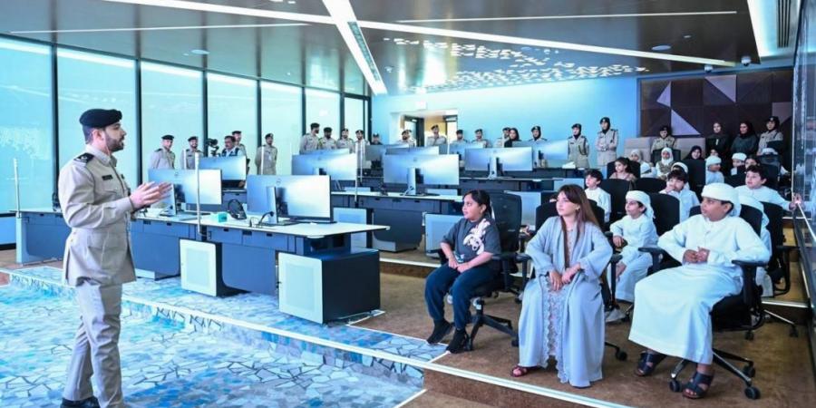 توعية لأبناء موظفي شرطة الشارقة
