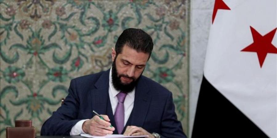 الشرع يصادق على النظام الانتخابي المؤقت لمجلس الشعب