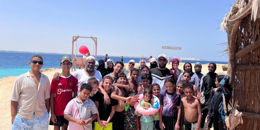 مسجد الميناء الكبير بالغردقة ينظم رحلة بحرية للطلاب المتميزين