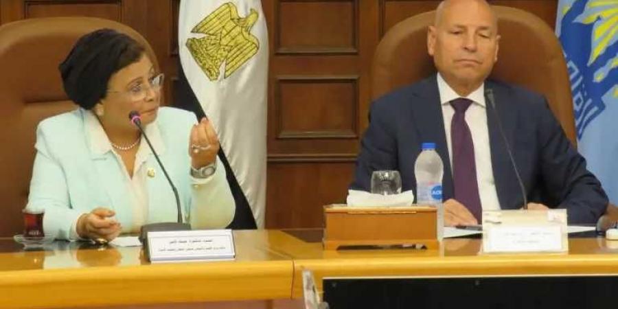 نائب وزير الصحة تشارك في اجتماع المجلس الإقليمي للسكان لمحافظة القاهرة