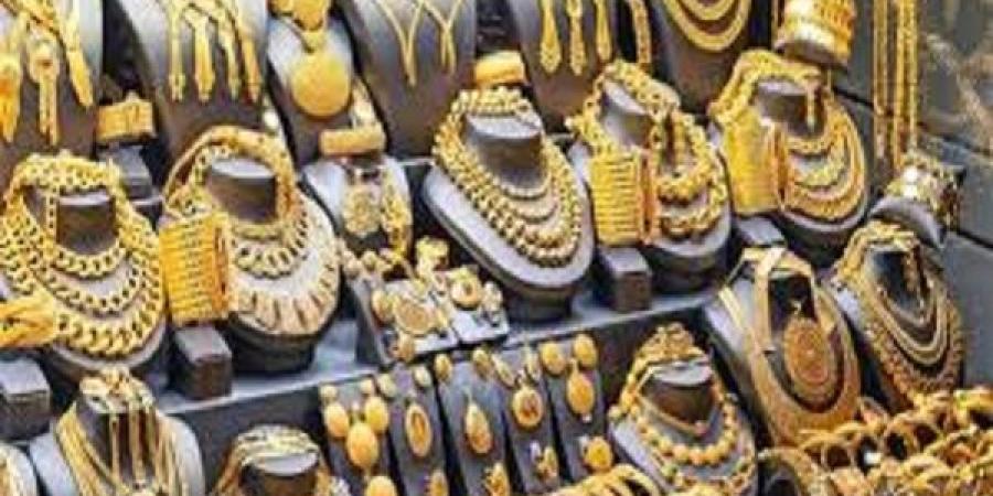 تراجع أسعار الذهب في منتصف تعاملات اليوم الخميس 21/8/2025 