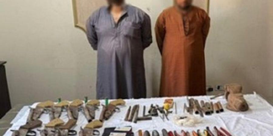 مصرع 3 عناصر إجرامية عقب تبادل إطلاق النار مع الشرطة في 3 محافظات