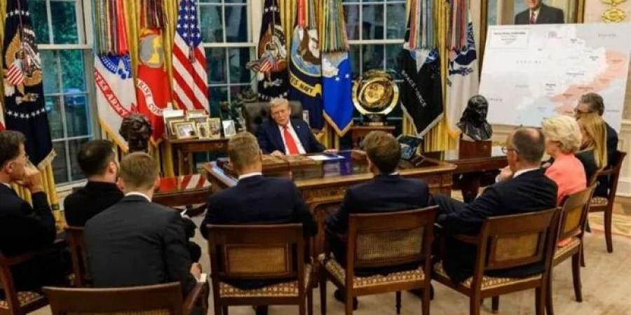 لماذا تتواجد كأس العالم للأندية في مكتب الرئيس الأمريكي دونالد ترامب؟ "الحكاية الكاملة"
