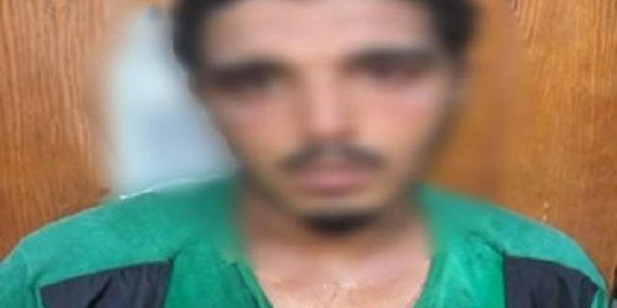 ملابسات مشاجرة وظهور أحد طرفيها عاريا بالقاهرة