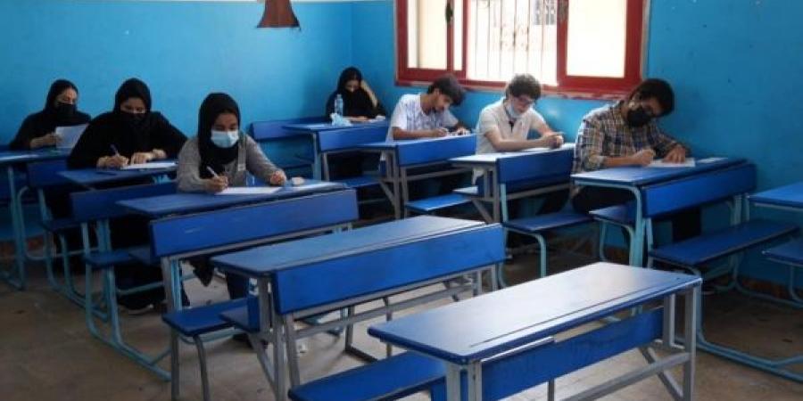 مصر.. حرمان 7 آلاف طالب يمني من الدراسة وأولياء الأمور يُحمّلون السفارة المسؤولية