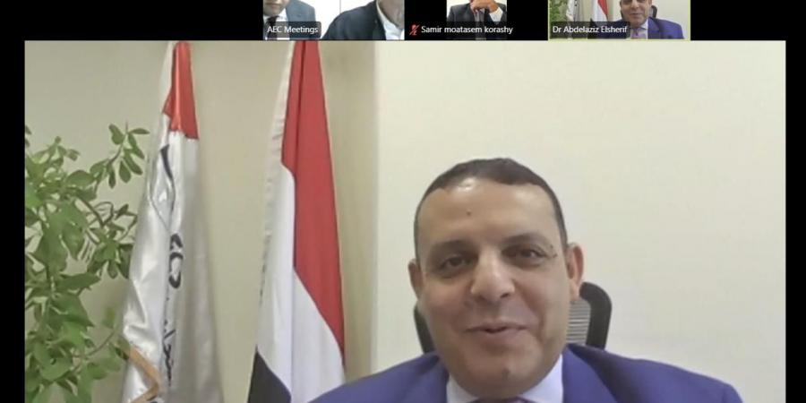 الشريف يعقد اجتماعا مع رئيس المجلس التصديري للحاصلات الزراعية