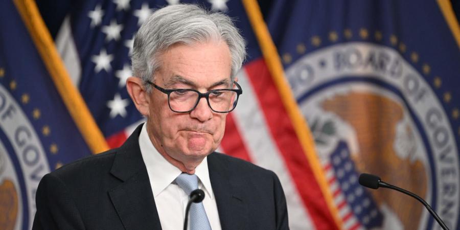 رئيس الاحتياطي الفيدرالي: الرسوم الجمركية الجديدة بدأت تؤثر على الأسعار في الولايات المتحدة