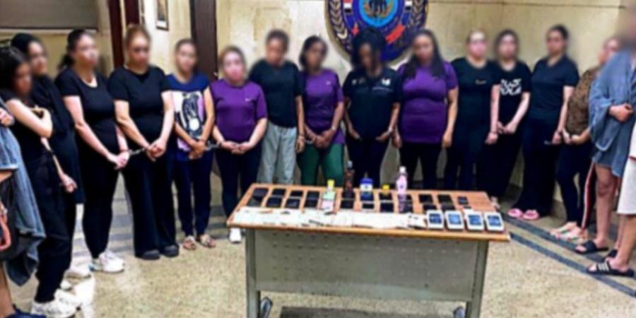ضبط نادى صحى بداخله 13 سيدة لممارسة الأعمال المنافية للٱداب