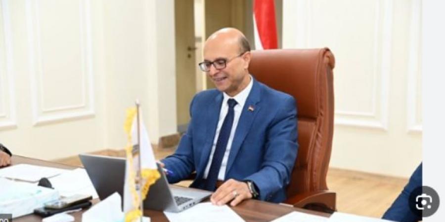 جامعة أسيوط تعلن مواعيد الكشف الطبي