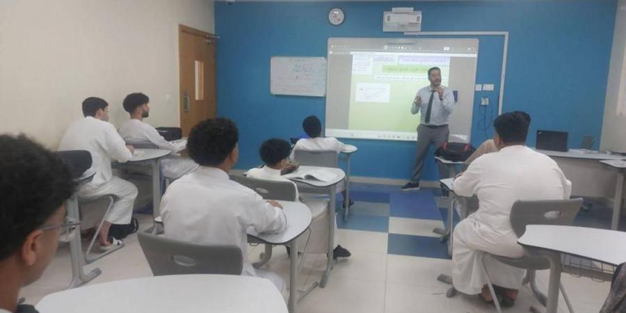 العام الدراسي الجديد في الإمارات يرحّب بمليون طالب غداً
