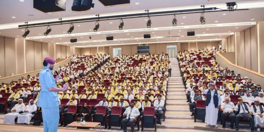 محاضرات توعوية لسائقي الحافلات في رأس الخيمة