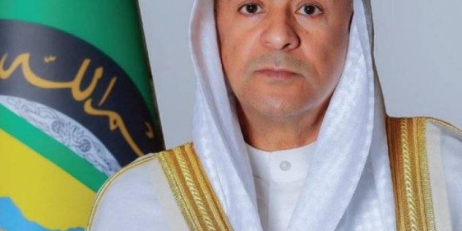 الأمين العام لمجلس التعاون يدين استهداف قافلة إنسانية في شمال دارفور بالسودان