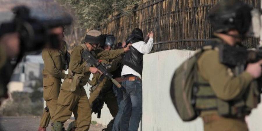 الاحتلال يشن حملة اعتقالات خلال اقتحامه مدينة جنين