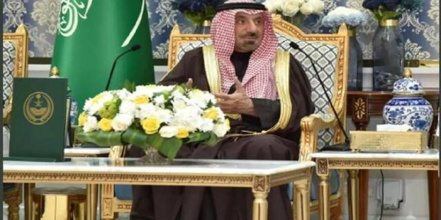 أمير نجران يُدشّن ويضع حجر أساس 29 مشروعًا