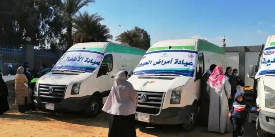 الصحة تقدم 314 ألف خدمة طبية مجانية عبر 143 قافلة بجميع المحافظات خلال يوليو