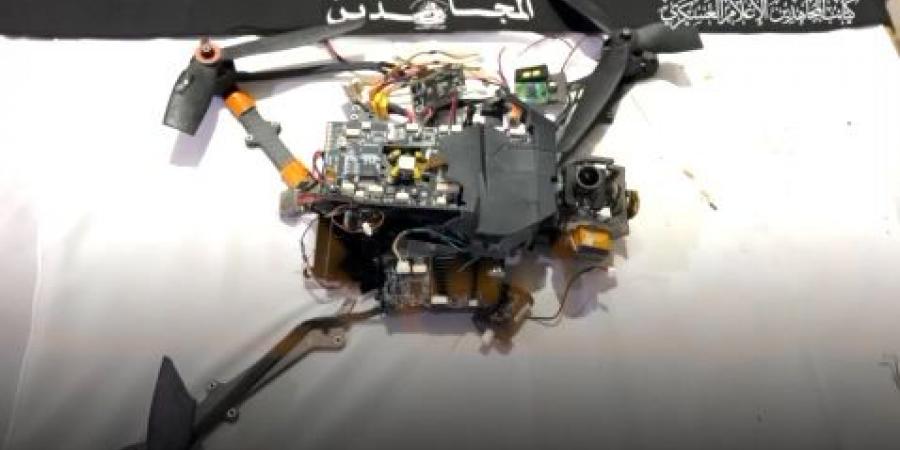 كتائب المجاهدين تعرض مشاهد للطائرة المسيّرة الصهيونية التي أسقطتها جنوب حي الزيتون