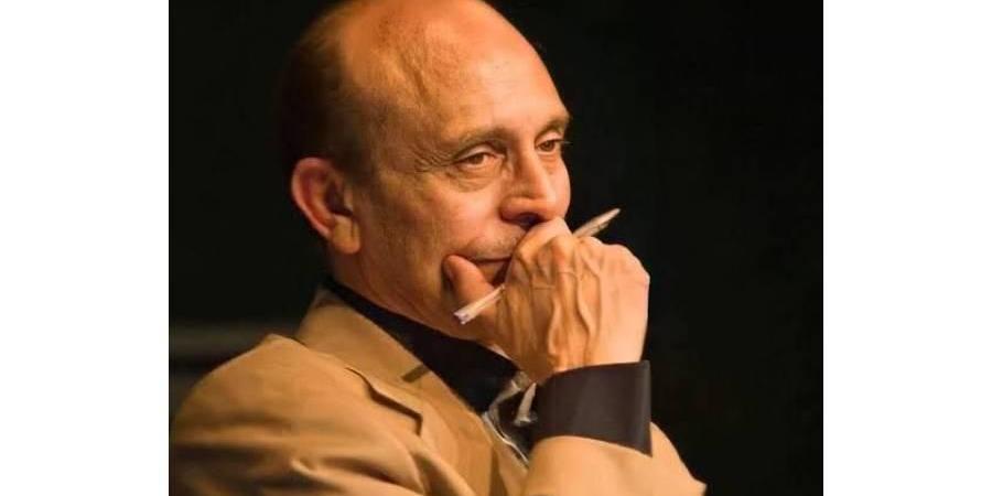 مفاجأة جديدة.. حريق يضرب محيط فيلا محمد صبحي بعد حادث مسرحه الأخير