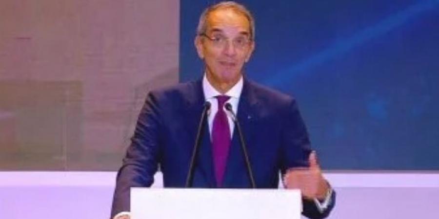 وزير الاتصالات لـ"إكسترا": 60 دولة تشارك فى قمة الذكاء الاصطناعى بالقاهرة