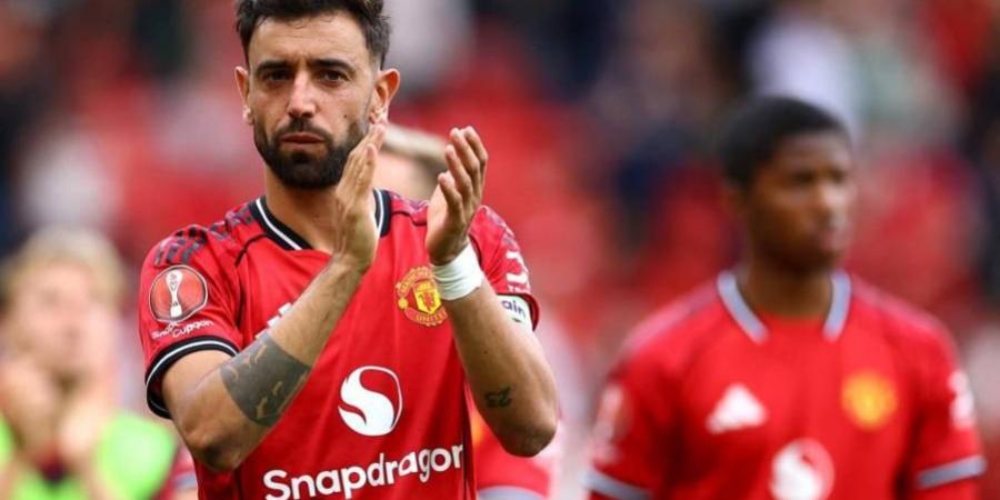برونو فيرنانديز عقد اجتماعاً سرياً مع نادي الاتحاد السعودي
