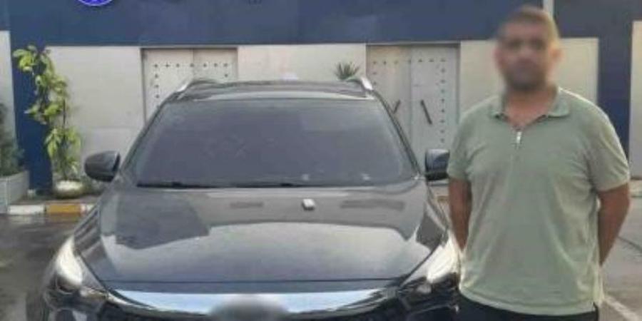 القبض على قائد سيارة "بدون لوحات" متهم بالتحرش لفظياً بسيدة فى القاهرة