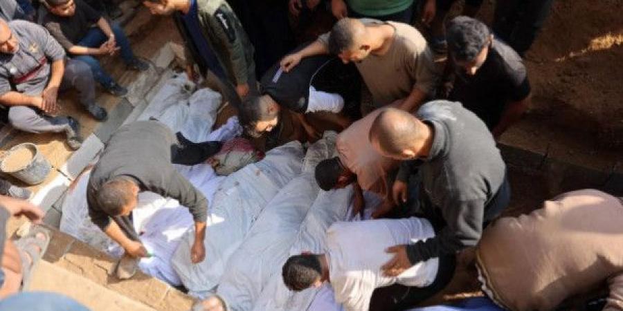 ليلة دامية.. 41 شهيداً في سلسلة مجازر للاحتلال على مناطق متفرقة من قطاع غزة