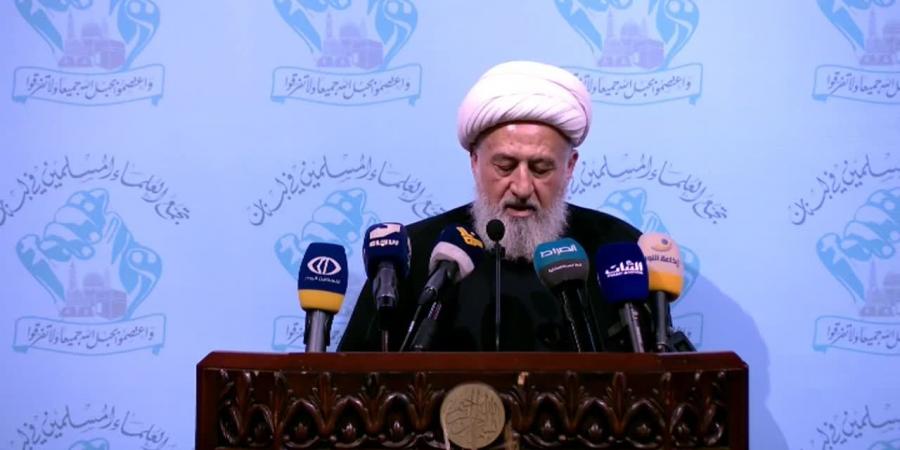 الشيخ علي الخطيب ينصح الحكومة بعدم الانصياع للضغوط الأميركية ويدعو للحوار حفاظًا على الوحدة الوطنية