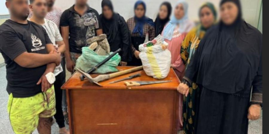 محافظ الفيوم يبحث مع"الاستثمار" ضخ استثمارات صناعية وزراعية جديدة