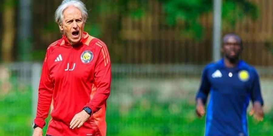 كم يبلغ راتب جيسوس مع النصر؟ أرقام صادمة تكشف الفارق مع الهلال