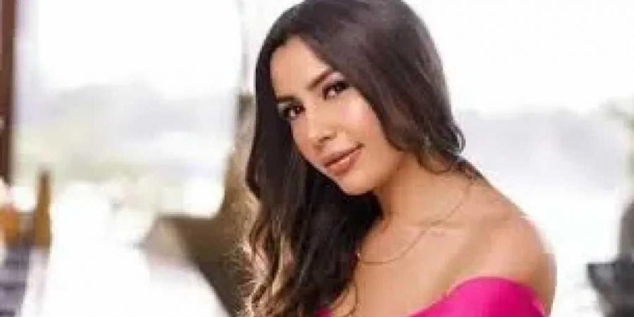 جنات ضيفة مني الشاذلي احتفالًا بألبومها