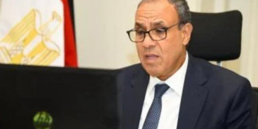 وزير الخارجية يؤكد ضرورة التزام إسرائيل بالقانون الدولى والأعراف الدولية