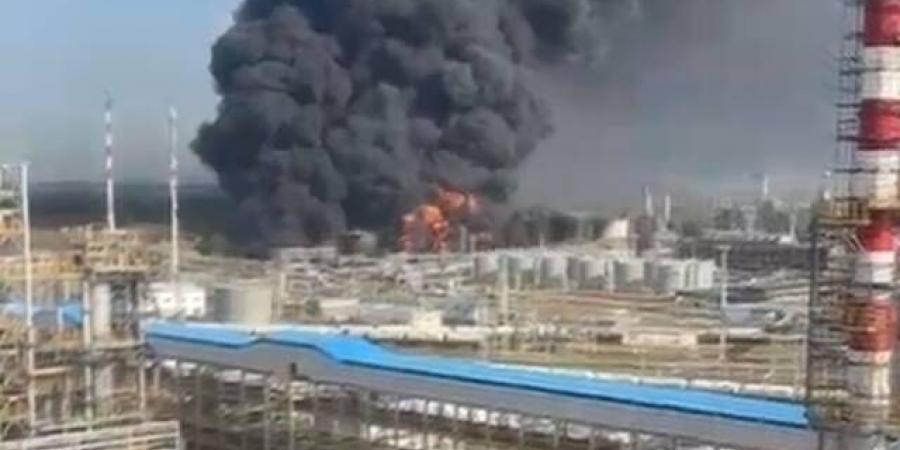 مسؤول: إخماد حريق اندلع في مصفاة نوفوشاختينسك الروسية