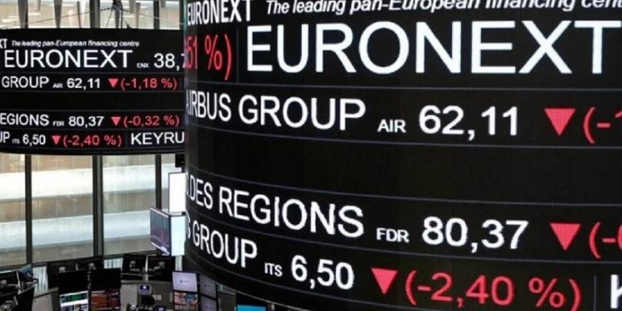 تراجع المؤشرات الأوروبية مع تصاعد الأزمة السياسية في فرنسا