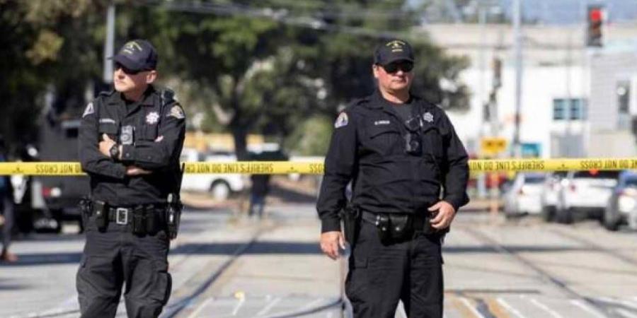 الشرطة البريطانية تعتقل أكثر من 400 شخص جراء حادثة طعن