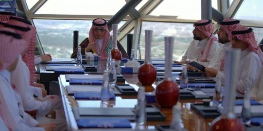 «الإذاعة والتلفزيون» جلسة توعوية في الأمن السيبراني