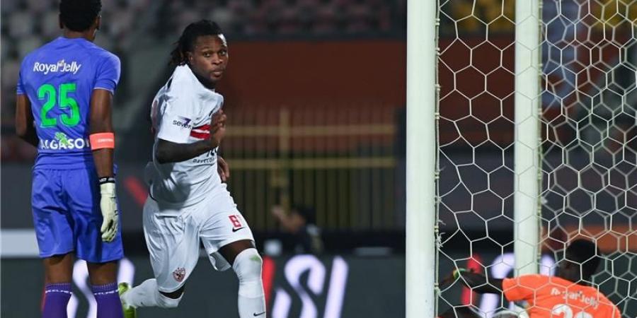 تجم الزمالك السابق: تصدر الدوري أهم من الأداء