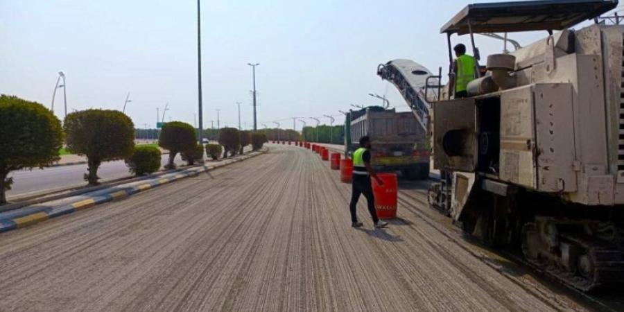 بلدية النعيرية تبدأ بأعمال إعادة تأهيل عدد من الطرق الرئيسية بمساحة 64 ألف متر مربع
