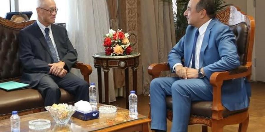 وزير قطاع الأعمال يستقبل سفير اليابان لبحث تعزيز التعاون بين البلدين